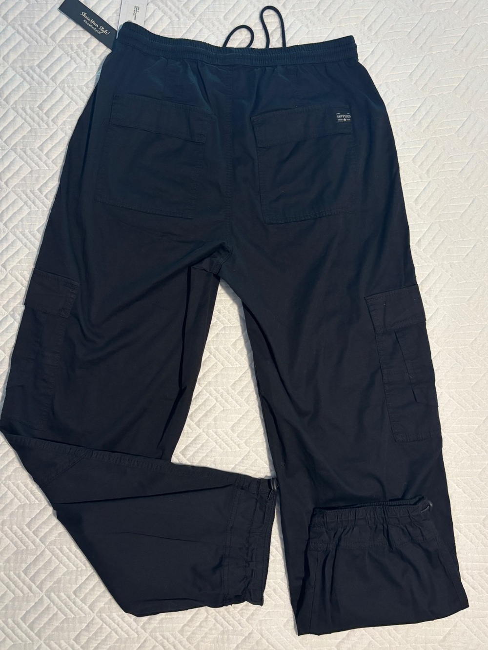 Women’s Black Jogger Cargo Pants with Elastic Waist NWT